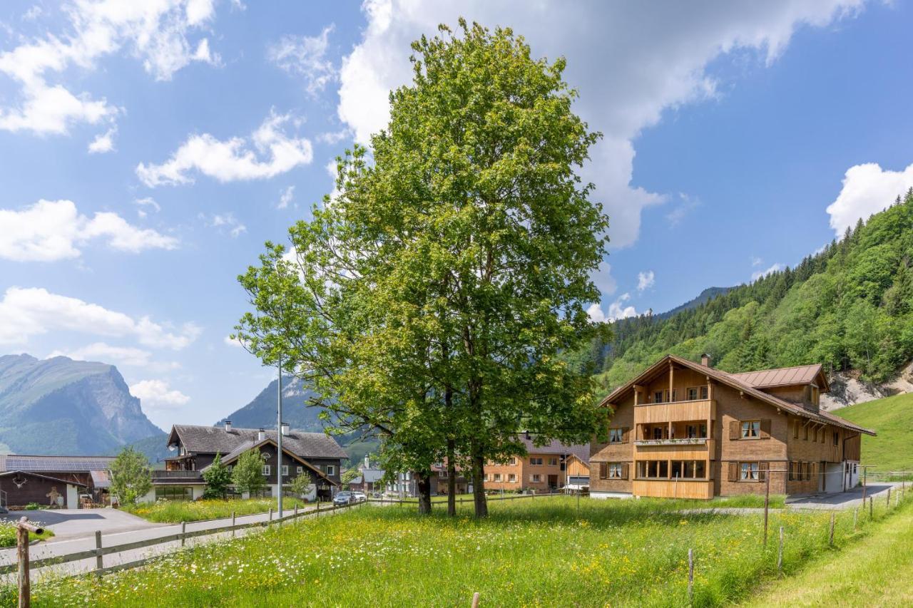 Haus Maria-Theresia Schoppernau Luaran gambar