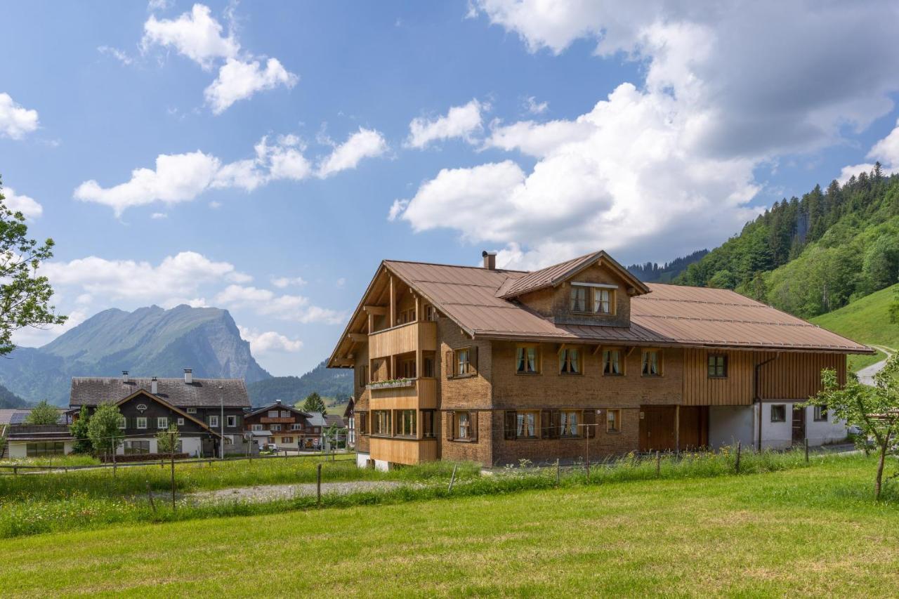 Haus Maria-Theresia Schoppernau Luaran gambar