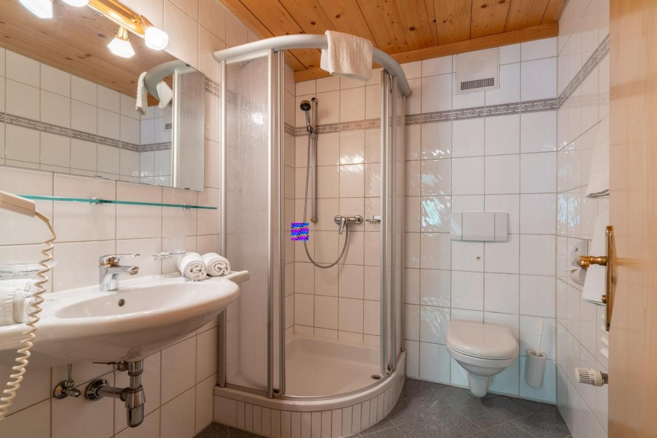 Haus Maria-Theresia Schoppernau Luaran gambar